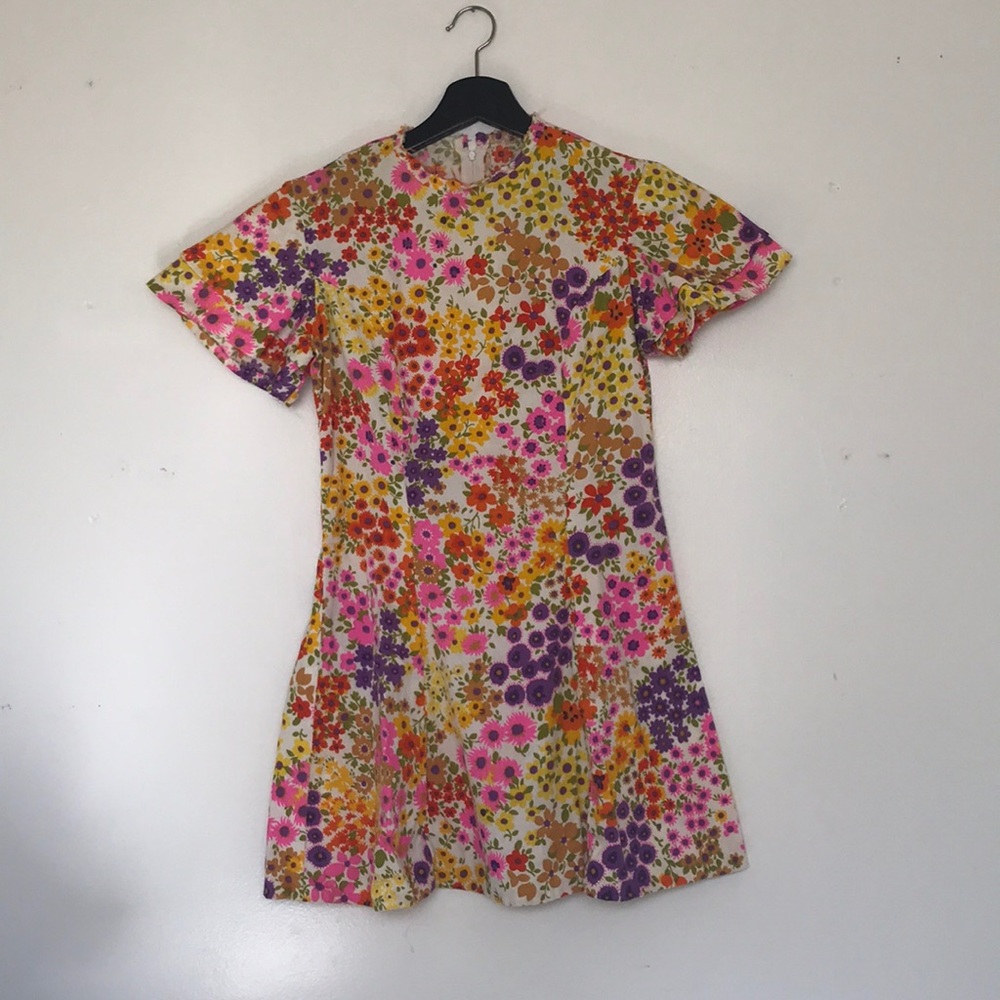 VINTAGE Floral Dress
